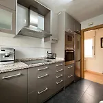 Vut Avenida Portugal Apartment *