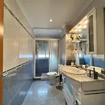Vut Avenida Portugal Apartment